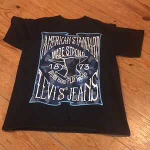 Levi’s T-shirt boys medium